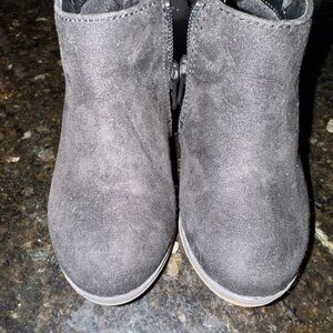 Cat & Jack Black Kids Boots